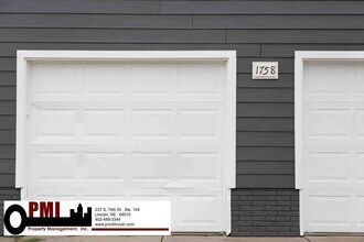1758 N 27th St in Lincoln, NE - Building Photo - Building Photo