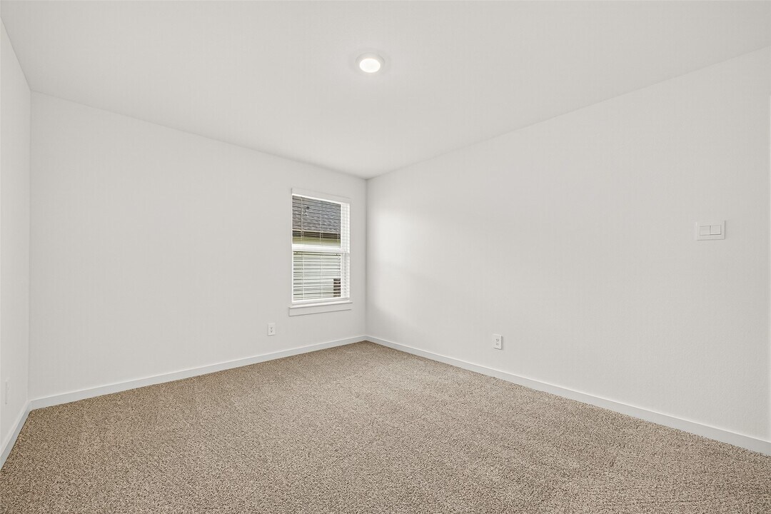4312 Rustling Aspen Dr in Rosenberg, TX - Building Photo