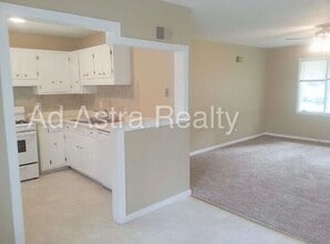 9706 E 65th Terrace in Raytown, MO - Building Photo - Building Photo