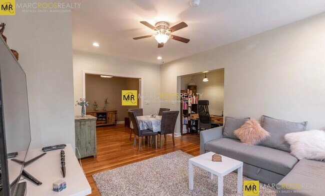 property at 1404 Commonwealth Ave