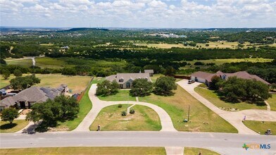 336 Skyline Dr in Copperas Cove, TX - Foto de edificio - Building Photo