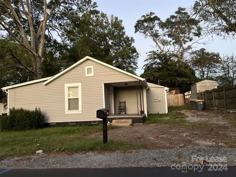 1603 Pennsylvania Ave in Kannapolis, NC - Building Photo