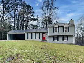 114 Parkview Dr in Stockbridge, GA - Building Photo