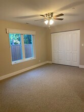 21305 W Ridge Rd in Lake Zurich, IL - Building Photo - Building Photo
