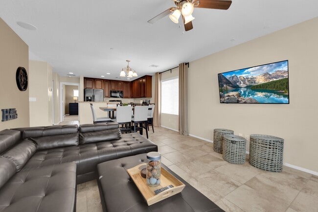 property at 7605 Finishing Touch Court