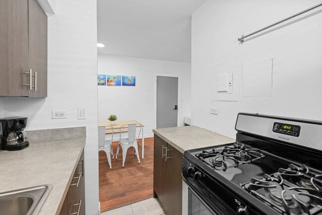 7340 Harding Ave in Miami Beach, FL - Building Photo - Building Photo