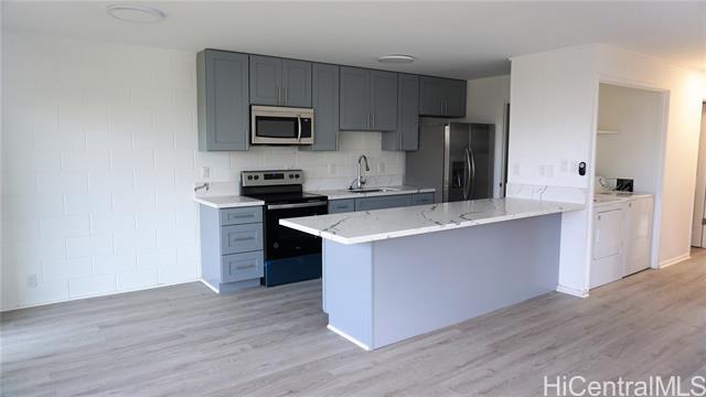 85-121-121 Ala Walua St in Waianae, HI - Building Photo - Building Photo