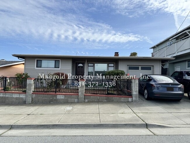 property at 1698 Laguna St