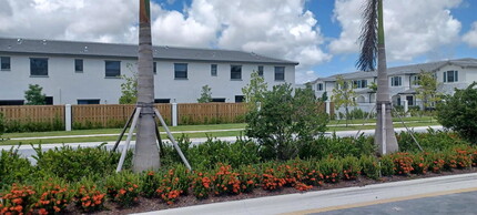 13304 SW 286th Terrace in Homestead, FL - Building Photo - Building Photo