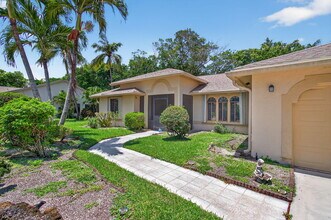 2925 Riviera Dr in Delray Beach, FL - Building Photo - Building Photo