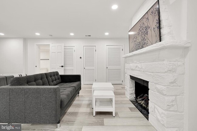 property at 1821 19th St NW