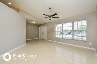 916 SE 33rd Terrace in Cape Coral, FL - Building Photo - Building Photo