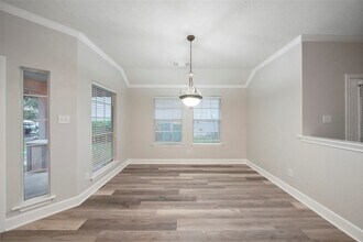 6 Valewood Pl in Conroe, TX - Building Photo - Building Photo