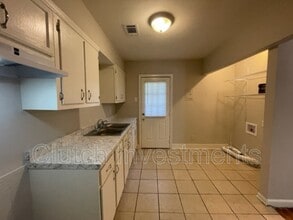 4214 Given in Memphis, TN - Building Photo - Building Photo