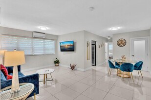 10004 E Bay Harbor Dr, Unit SI ID1527176P in Bay Harbor Islands, FL - Building Photo