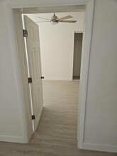 815 Dundas Ct in Fort Pierce, FL - Foto de edificio - Building Photo