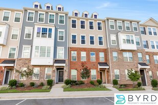 5908 Whitehurst Ln in Richmond, VA - Building Photo