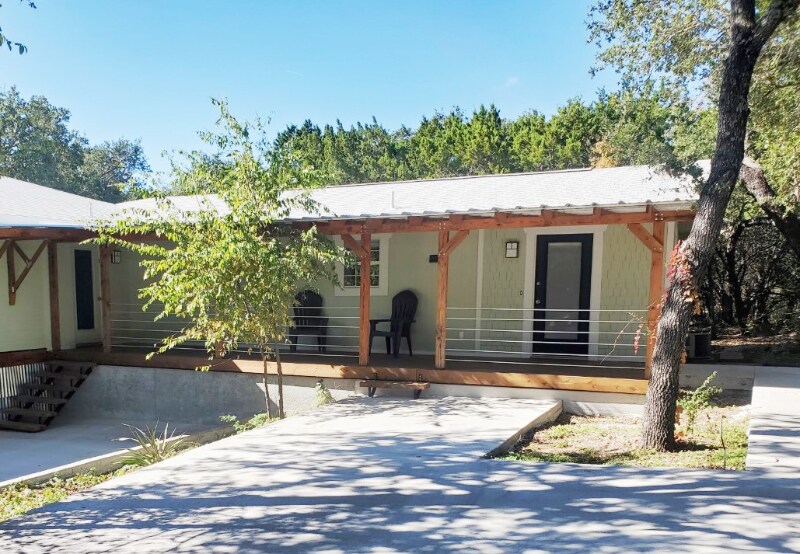 2179 Puter Creek Rd in Spring Branch, TX - Building Photo