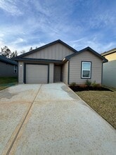 12355 McCrorey Trails Court in Conroe, TX - Building Photo - Building Photo