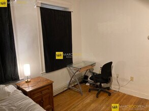 1673 Commonwealth Ave, Unit 9 in Boston, MA - Building Photo - Building Photo