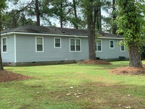 42 Sophia Dr in Jacksonville, NC - Building Photo - Building Photo