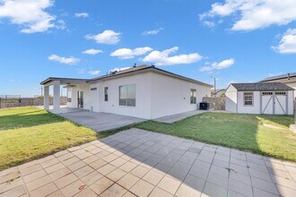 657 Bariloche Dr in Anthony, TX - Building Photo - Building Photo