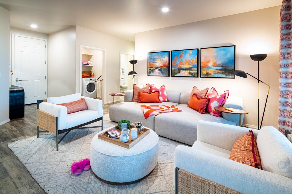 Encantada Twin Peaks Apartments in Tucson, AZ