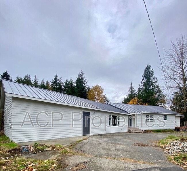 property at 2094 Front St