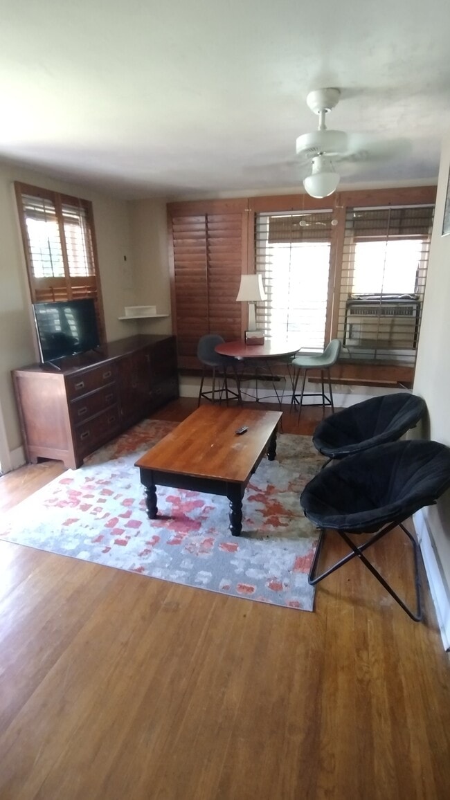 718 NW 32nd St, Unit 718 in Oklahoma City, OK - Building Photo - Building Photo