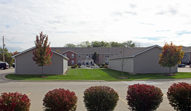 Tamera Senior Villas in Fort Wayne, IN - Building Photo - Building Photo