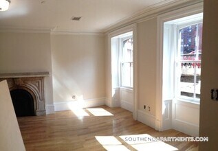 658 Massachusetts Ave in Boston, MA - Building Photo - Building Photo