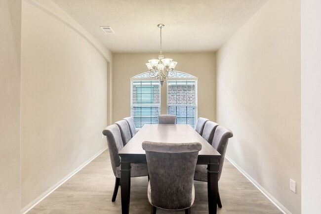 property at 10 W Lasting Spring Cir