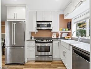 1 Mountain Ave in Wanaque, NJ - Building Photo - Building Photo