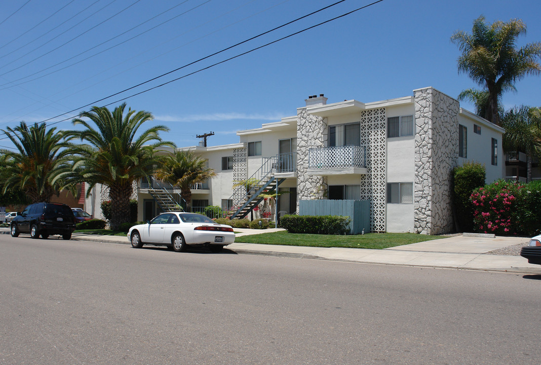 4344 Ingulf St in San Diego, CA - Building Photo