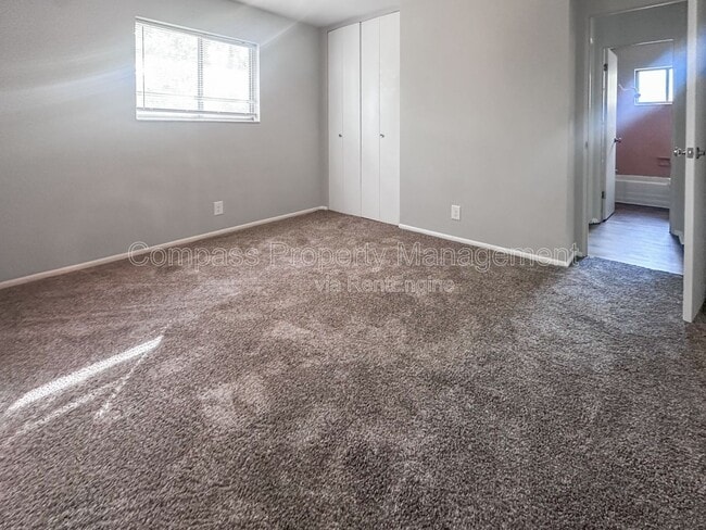 2830 S Burdick St in Kalamazoo, MI - Building Photo - Building Photo