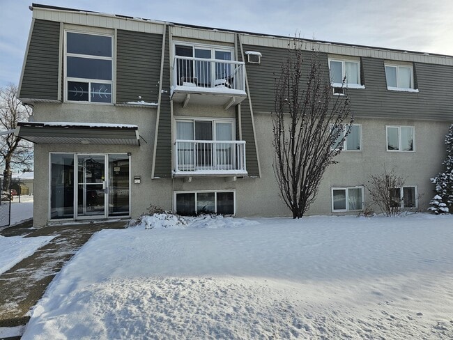 property at 10325-10156 156 St NW