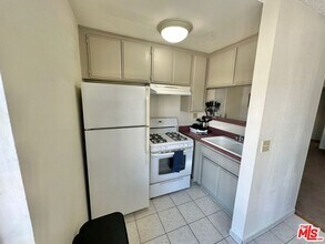 3600 Bagley Ave in Los Angeles, CA - Building Photo - Building Photo
