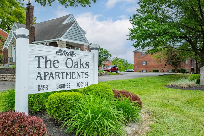 Oaks Apartments