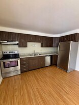 17 Losson Garden Dr in Cheektowaga, NY - Building Photo