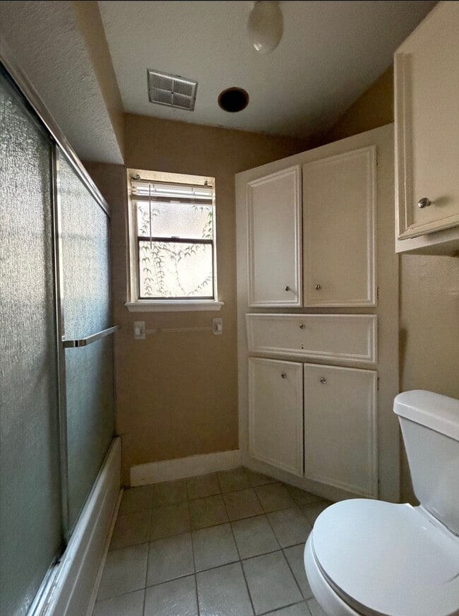 property at 1901 Brun St