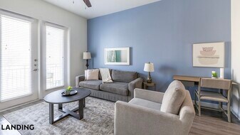 3000 Bardin Rd, Unit F201 in Grand Prairie, TX - Building Photo