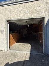 22462 Salem Ave, Unit Salem triplex in Cupertino, CA - Foto de edificio - Building Photo