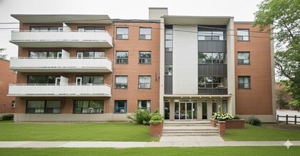 75 42nd St in Toronto, ON - Building Photo - Building Photo