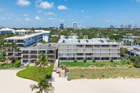 Lago Mar North Lodge Condos in Fort Lauderdale, FL - Foto de edificio - Building Photo