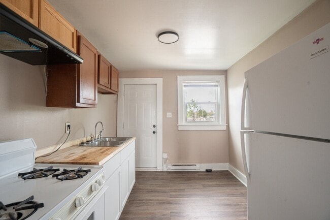 1918 W Washington St, Unit 4 in Indianapolis, IN - Building Photo - Building Photo