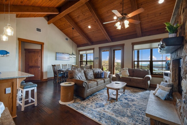 7221 Trident in Jonestown, TX - Building Photo - Building Photo