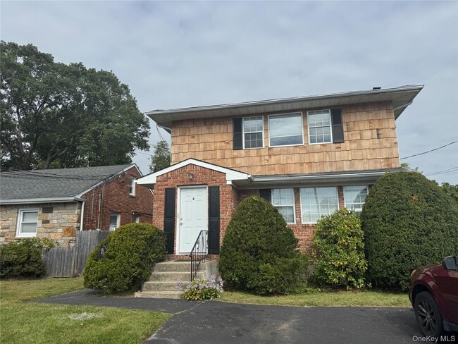 property at 6 Tredwell Ave