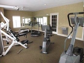 Hunters Creek in Lebanon, TN - Building Photo