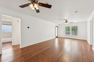 903 Chote Ave in Austin, TX - Building Photo - Building Photo