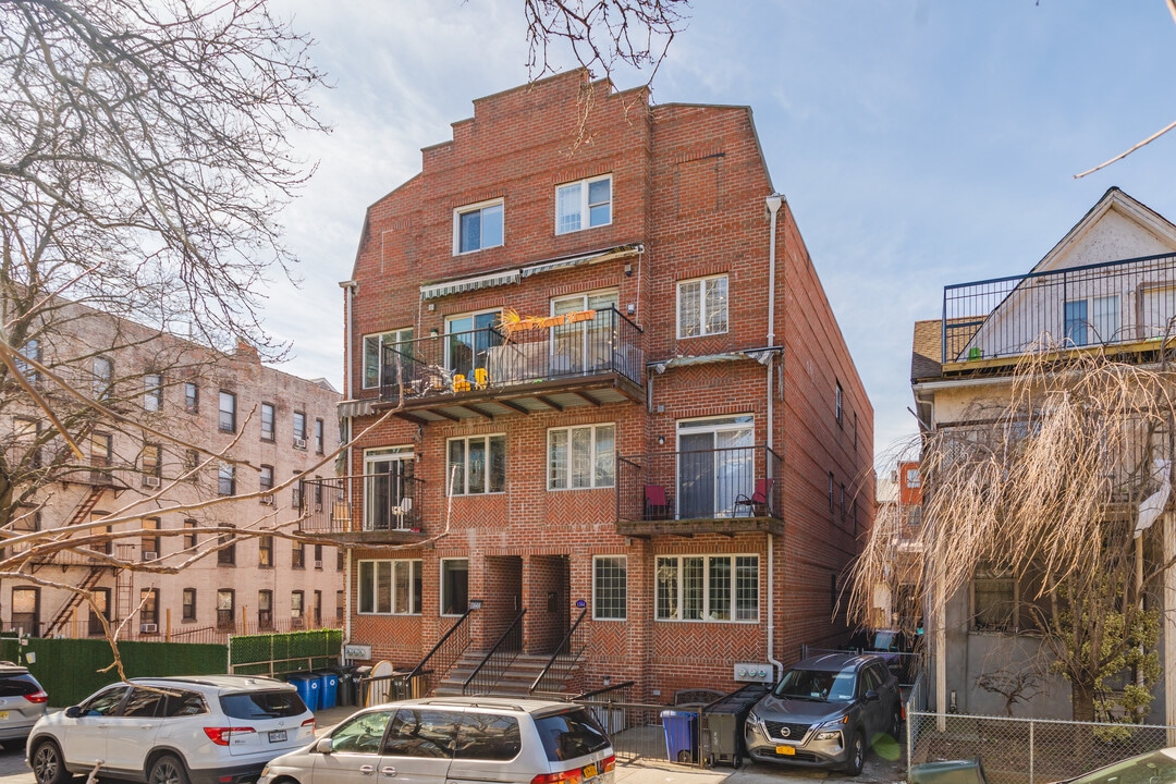 1164A 46th St in Brooklyn, NY - Building Photo